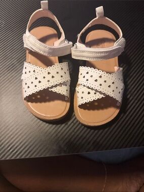 OshKosh B'gosh White Star & Heart Cutout Sandals